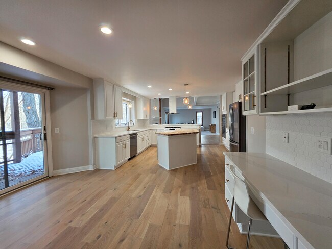 Photo - 3427 E Dobson Pl