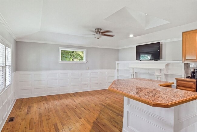 1433 Massachusetts Ave