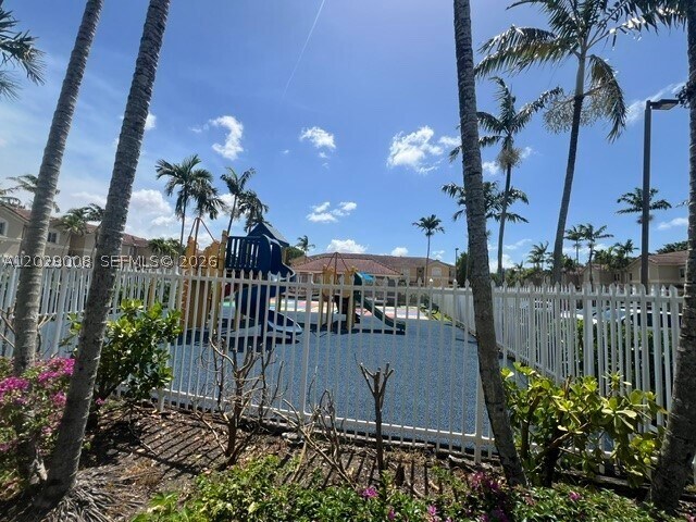 Photo - 8258 NW 108th Pl Unit 4-4