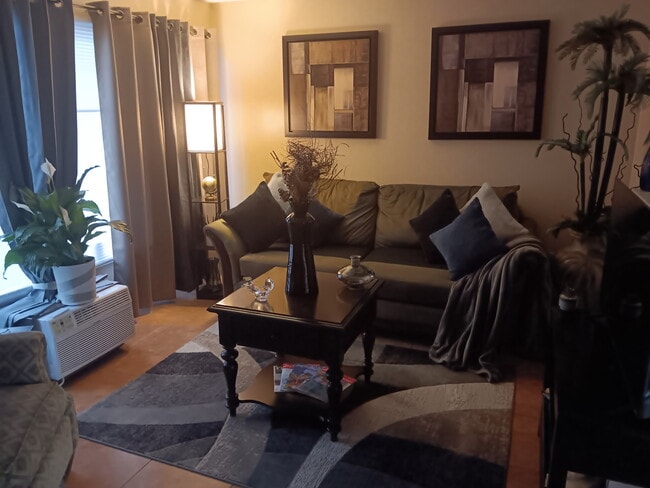 Building Photo - Altamonte Terrace