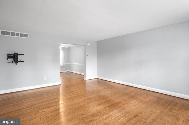 Photo - 1618 Myamby Rd