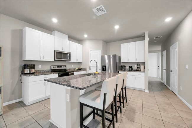 Photo - 3550 San Bernardino Wy