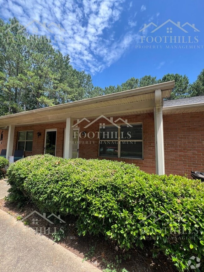 Building Photo - 5542A Old Pearman Dairy Rd. Unit A Rental