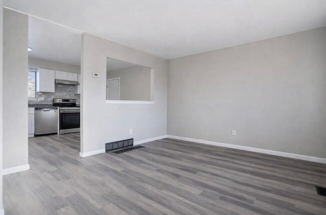 Photo - 4318 Wendy Ct