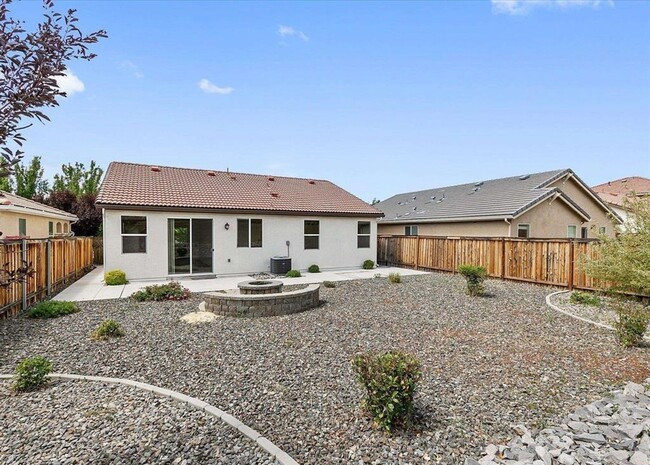 Photo - 3 bedroom, 2 bath home with office for rent in Reno, $2500 per month