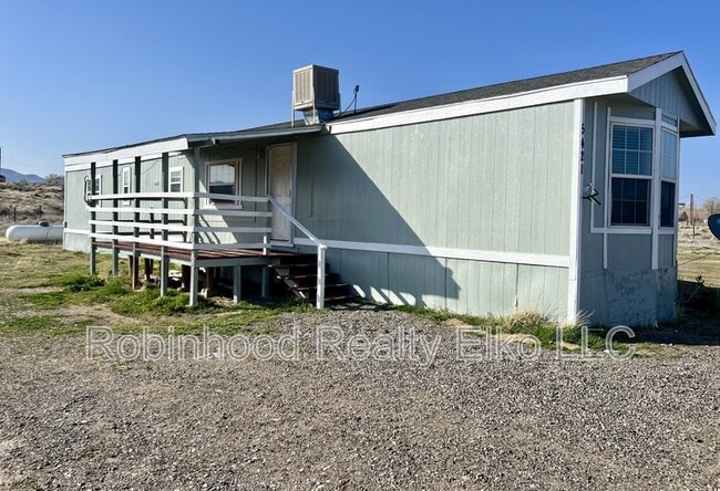 Photo - 5421 Victory Blvd