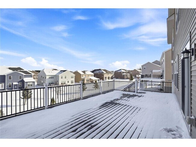 Photo - 5610 Xene Ln N