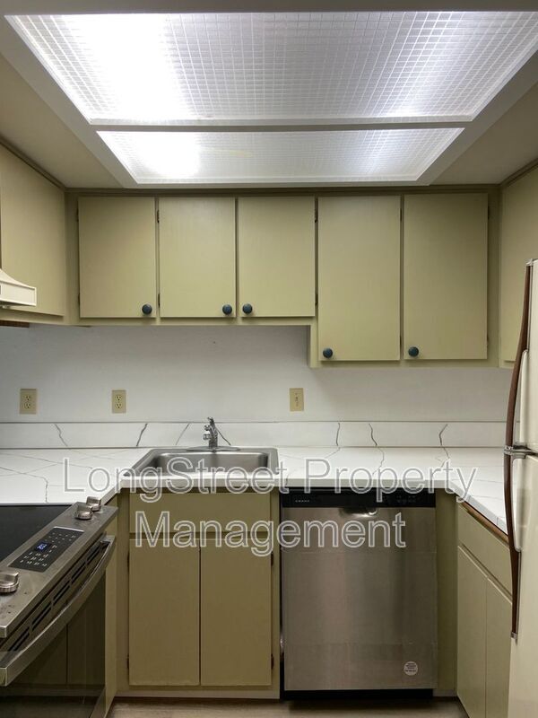 Photo - 5912 SW Karla Ct