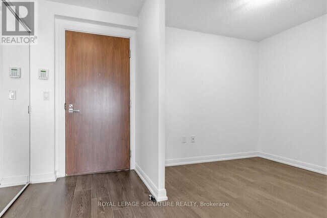 Photo - 275 Village Green Square Unit 1320