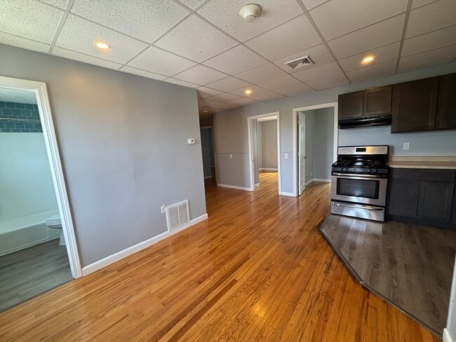 Photo - 84 Boutwell St Unit 3F