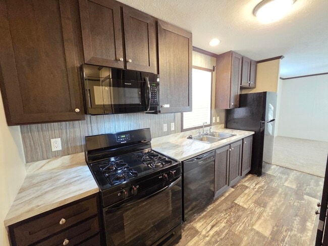 Building Photo - 117 Beech