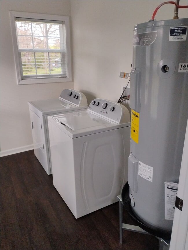 Photo - 204 W Park Ave