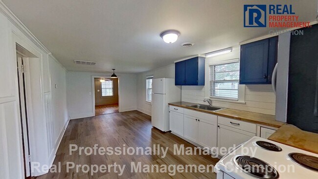 Photo - Renovated 2 BD/2 BA All Brick Cottage Near Cargo and Soda Pop Districts