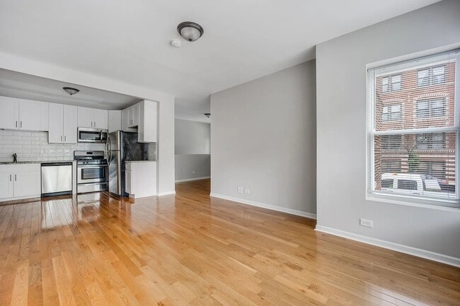 Photo - 3924 W Altgeld St Unit 1