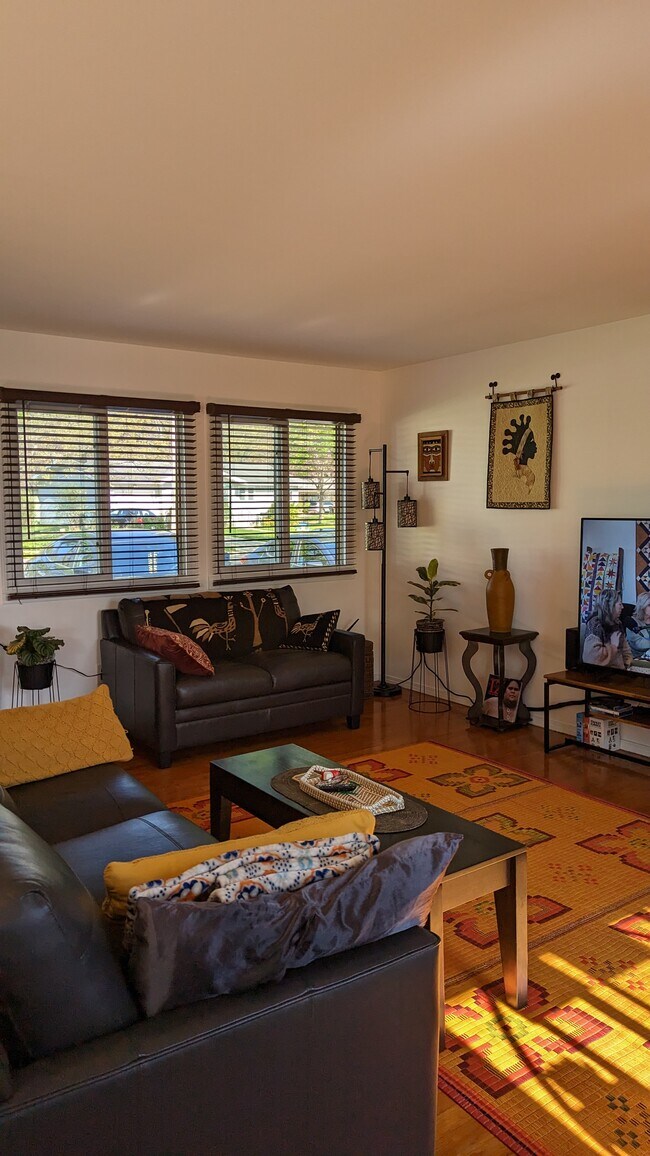 Photo - 1711 Reetz Rd