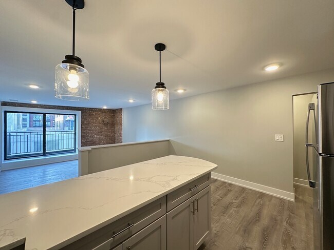 Photo - 1225 N LaSalle St Unit F6