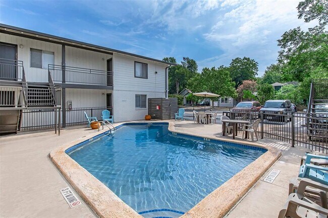 Photo - 4206 Avenue A Unidad 212