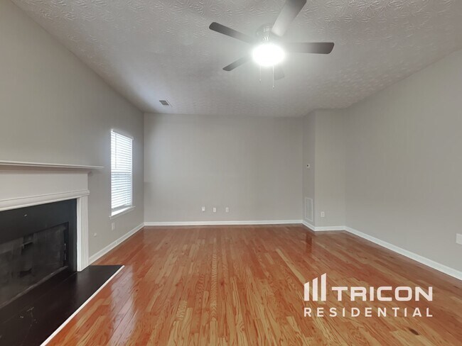 Photo - 12573 Lakeside Pkwy