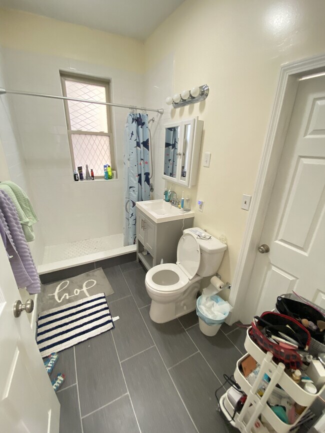 25 Aberdeen St Unit 11