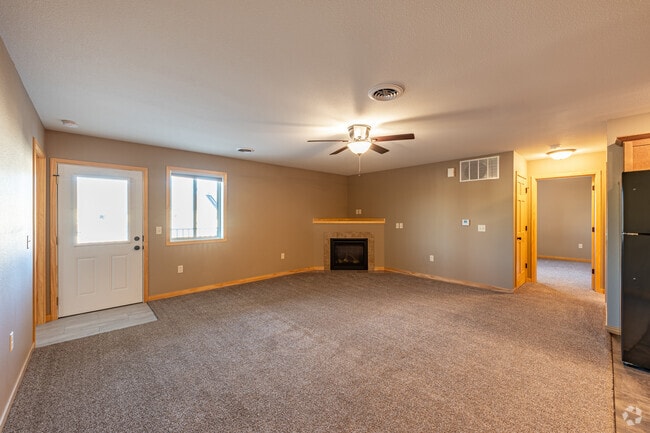 2BR, 2BA - 1,400SF - Living Room - Wissota Bldg 01
