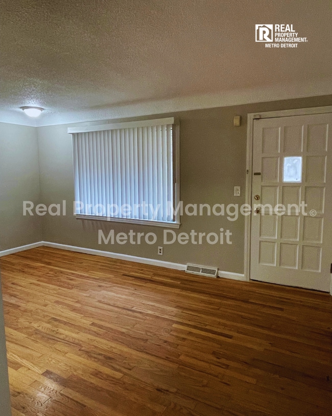 Photo - 2023 Ardmore Dr