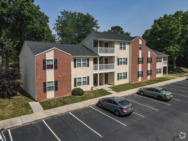 Regency at Longhill