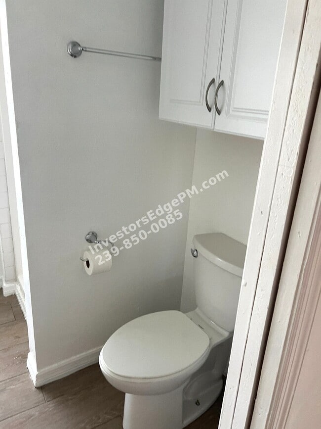 Photo - Furnished Waterfront Studio – Utilities Included – Direct River Access Unit 2