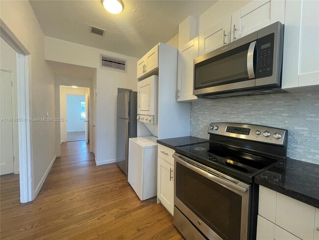 Photo - 635 12th St Unit 12