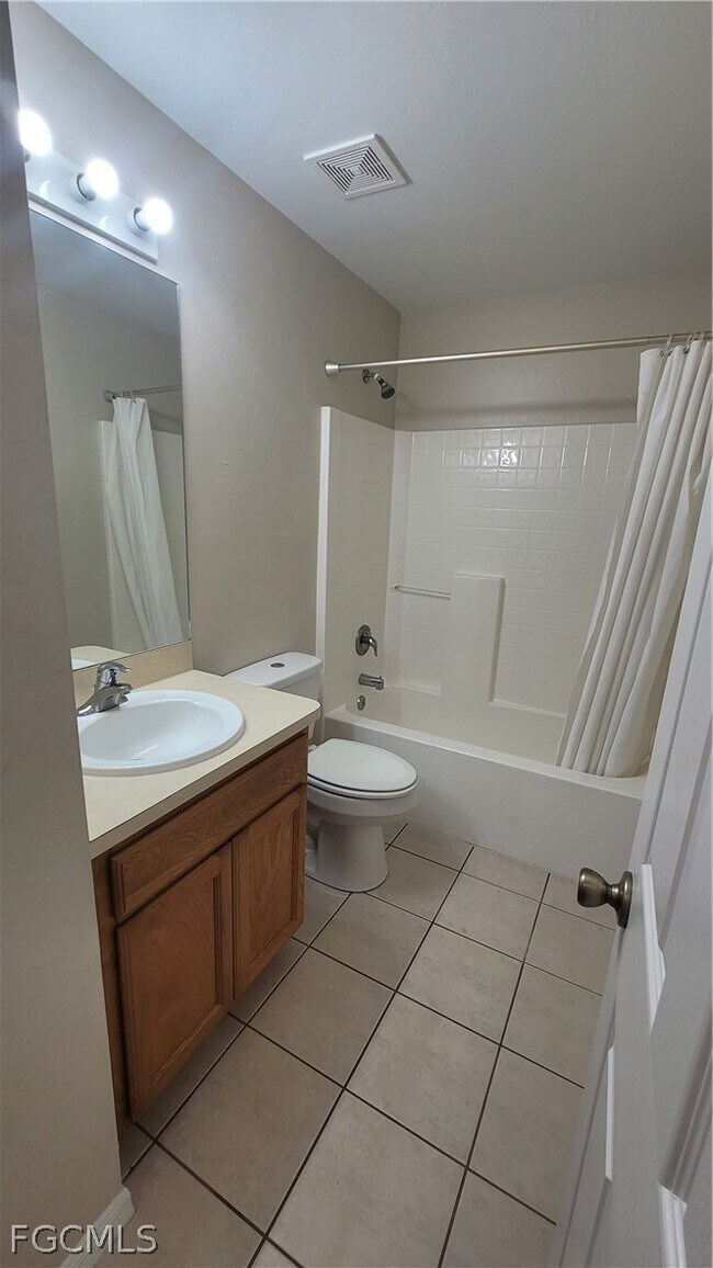 Photo - 1225 NW 26th Pl
