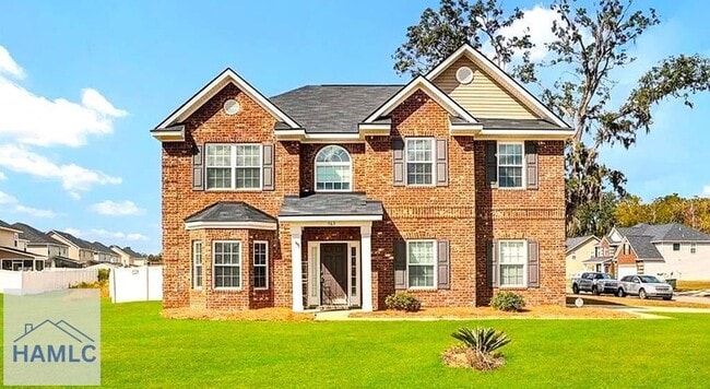 Building Photo - 763 English Oak Dr