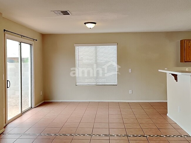 Photo - 6913 S Goshawk Dr