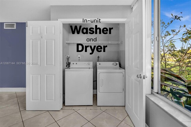 Photo - 2881 N Oakland Forest Dr Unit 113
