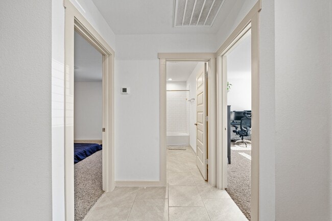 Photo - 30010 Reagans Rnch Dr