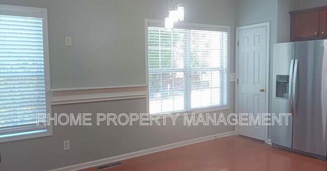 Photo - 756 Celeste Ln
