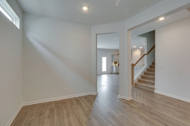 Photo - 5020 Bridgemore Blvd