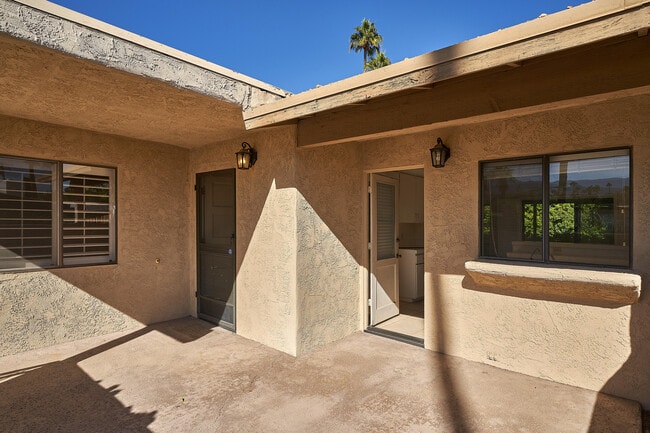 Photo - 72754 Pitahaya St