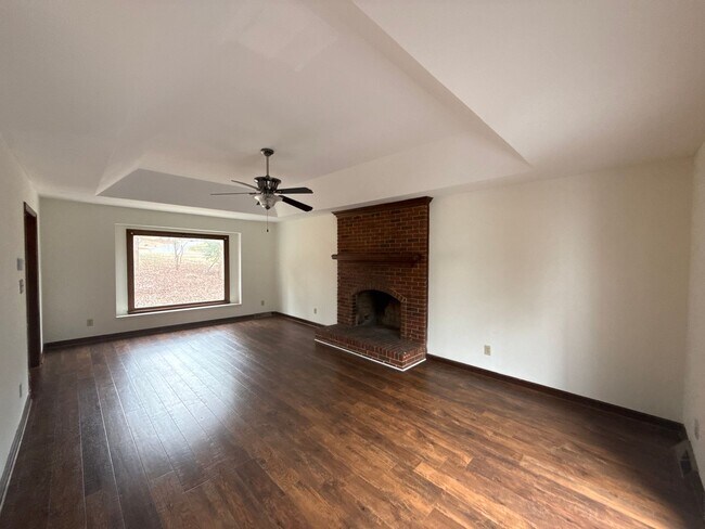 Photo - T.R. Lawing Realty Property