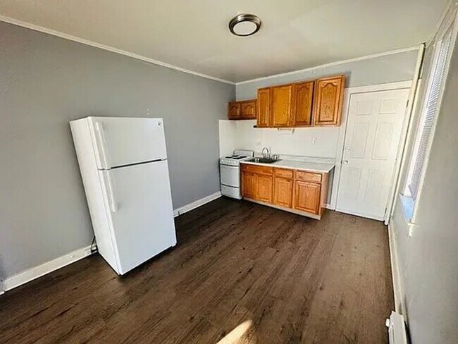 Photo - 219 Roosevelt Ave Unit Apt. 2F