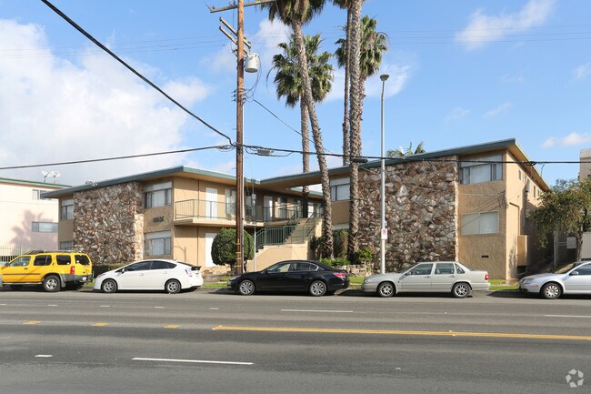 10535 National Blvd - 10535 National Blvd Apartamentos