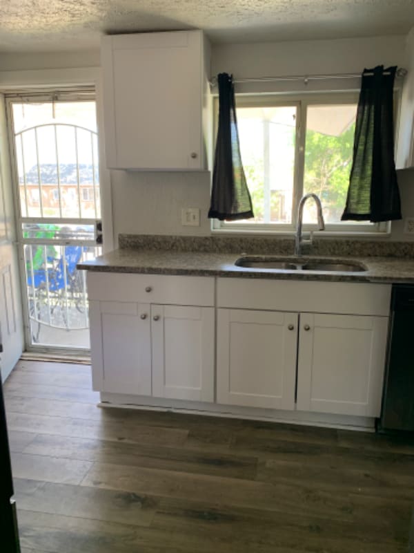 Photo - 4322 Adams St