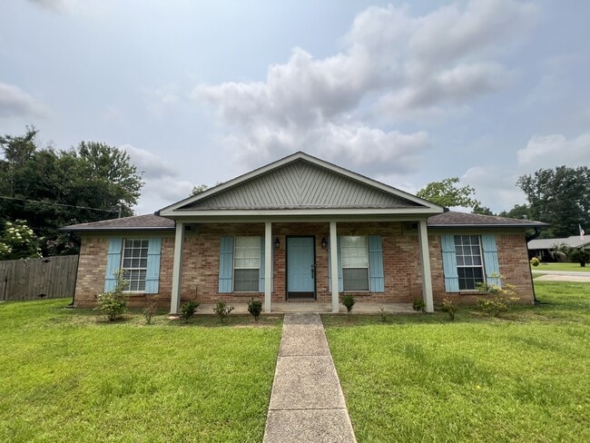 Photo - 18874 Mahan Loop