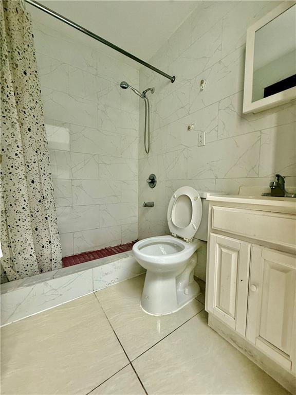 Photo - 837 55th St Unit 4R