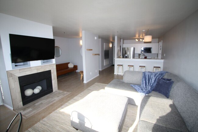 Photo - 310 E 11th Ave Unit 1