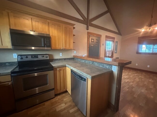 Photo - 4645 NE Elliott Cir