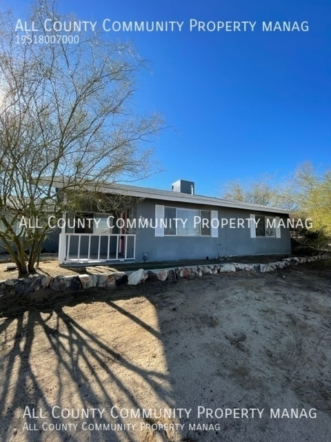 Building Photo - 61465 Alta Vista Dr Rental