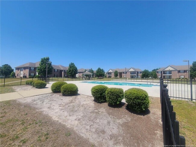 Photo - 1761 Renwick Dr