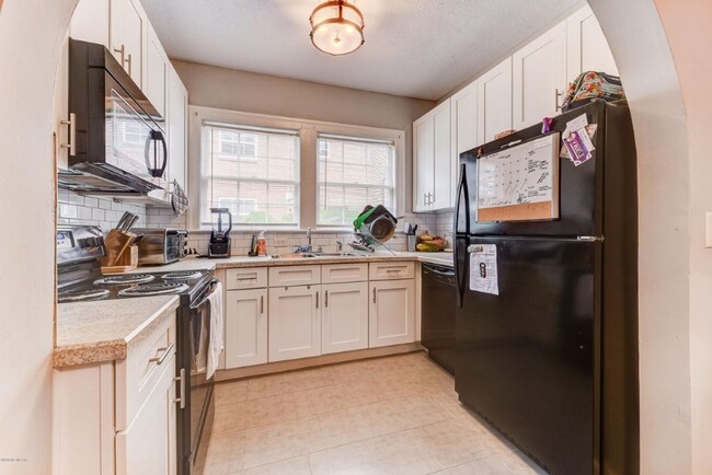 Photo - 2786 Riverside Ave Apartment Unit 3