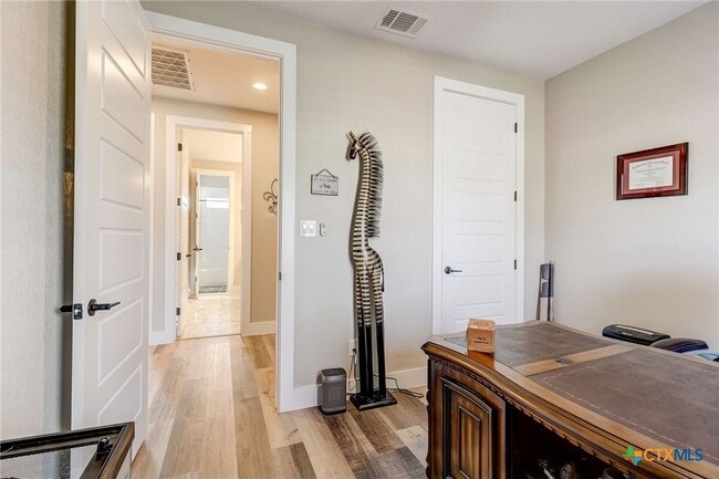 Photo - 281 Cibolo Way