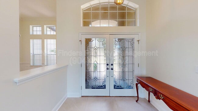 Photo - 10061 Vineyard Lake Rd E