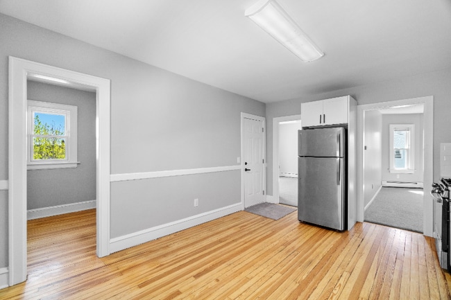 Photo - 220 Clinton St Unit 2